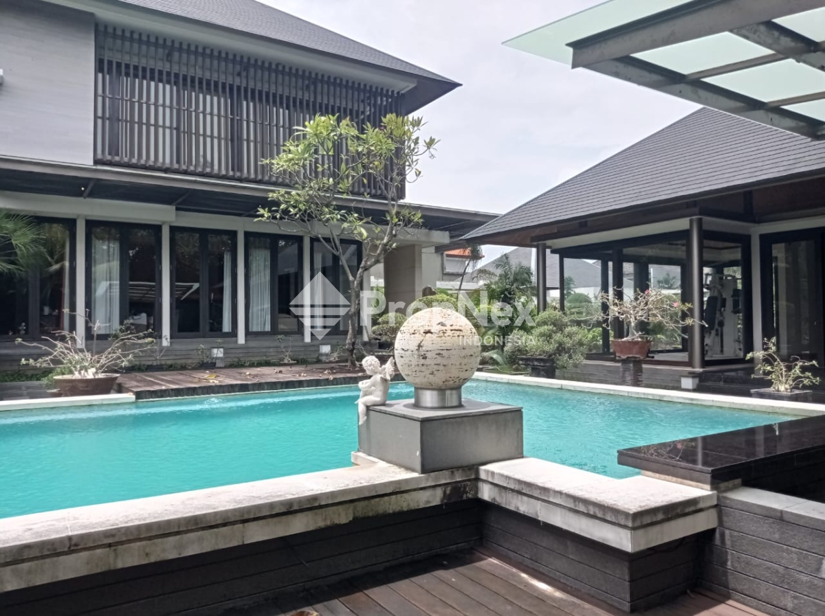Hunian Eksklusif VILLA BUKIT PERMAI